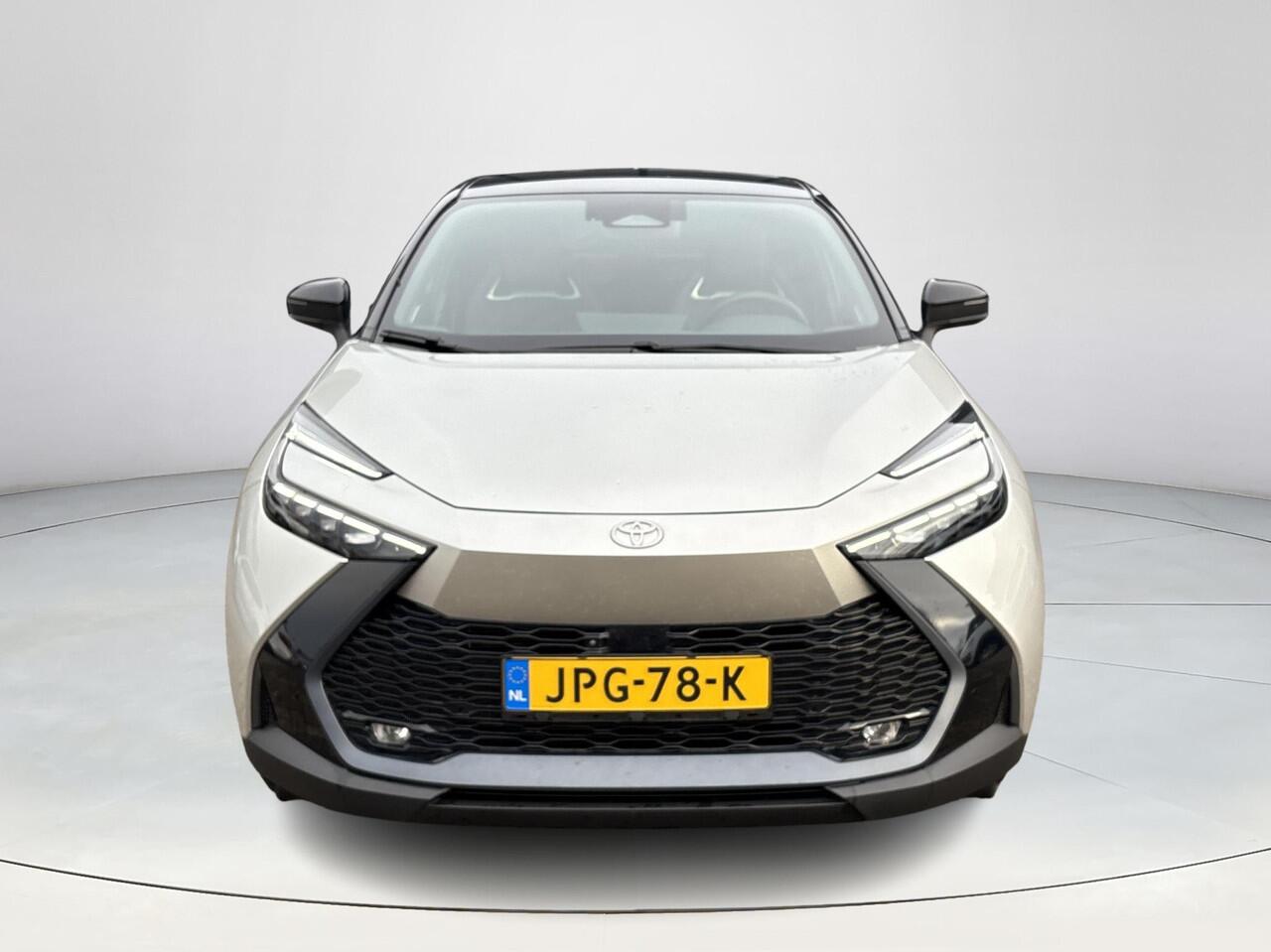 Toyota C-HR 2.0 Hybrid 200 Première Edition AWD **PANORAMADAK/ GEHEUGEN VOORSTOEL/ 360 CAMERA/ LEDER BEKLEDING/ GARANTIE**