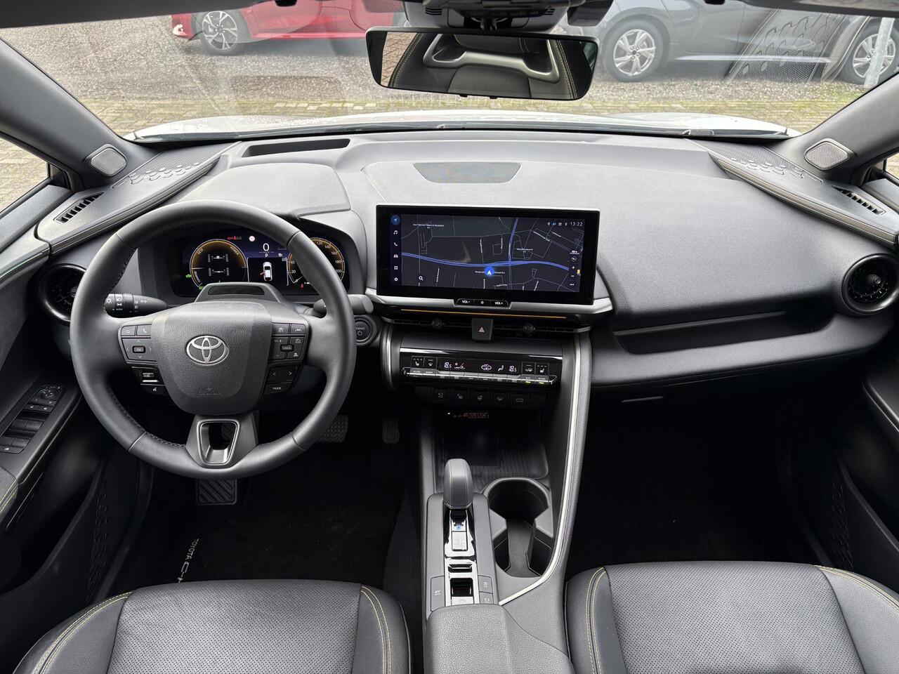 Toyota C-HR 2.0 Hybrid 200 Première Edition AWD **PANORAMADAK/ GEHEUGEN VOORSTOEL/ 360 CAMERA/ LEDER BEKLEDING/ GARANTIE**