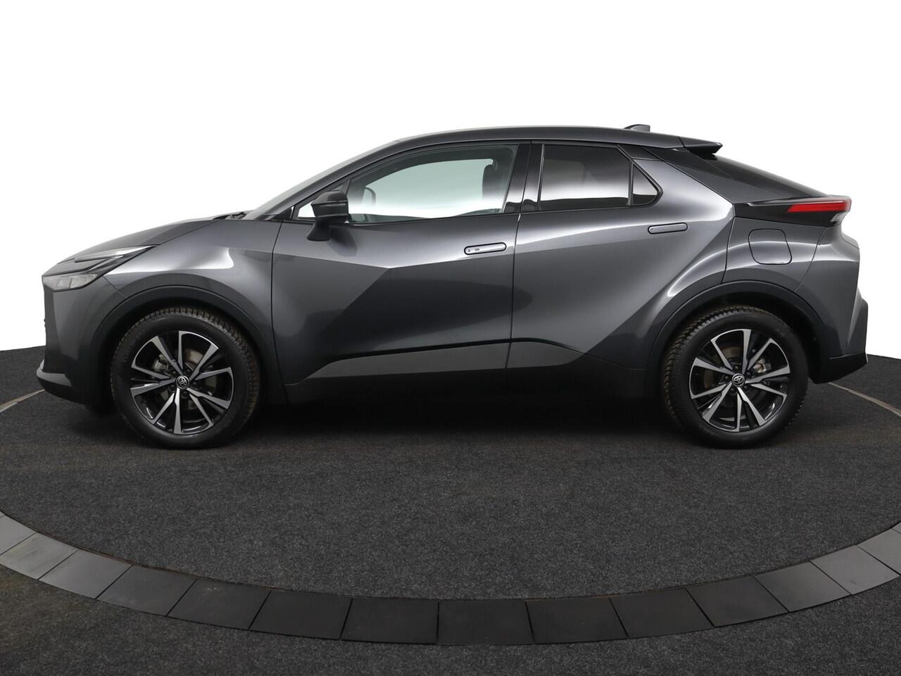 Toyota C-HR 1.8 Hybrid 140 Dynamic | Adaptive Cruise Control | Apple Carplay | Android Auto | Achteruitrijcamera | Parkeersensoren | Keyless entry |