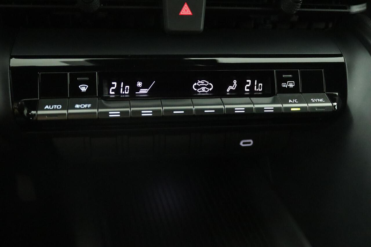 Toyota C-HR 1.8 Hybrid 140 Dynamic | Adaptive Cruise Control | Apple Carplay | Android Auto | Achteruitrijcamera | Parkeersensoren | Keyless entry |