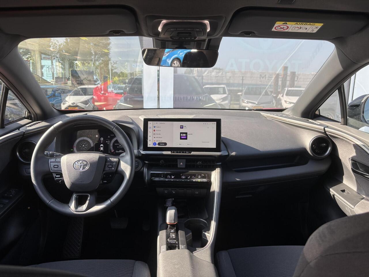 Toyota C-HR 1.8 Hybrid 140 First Edition | Zwart dak | Elek. achterklep | Blindspot | 360 Camera | Adaptive Cruise | 1e eigenaar | Toyota garantie tot 2034!