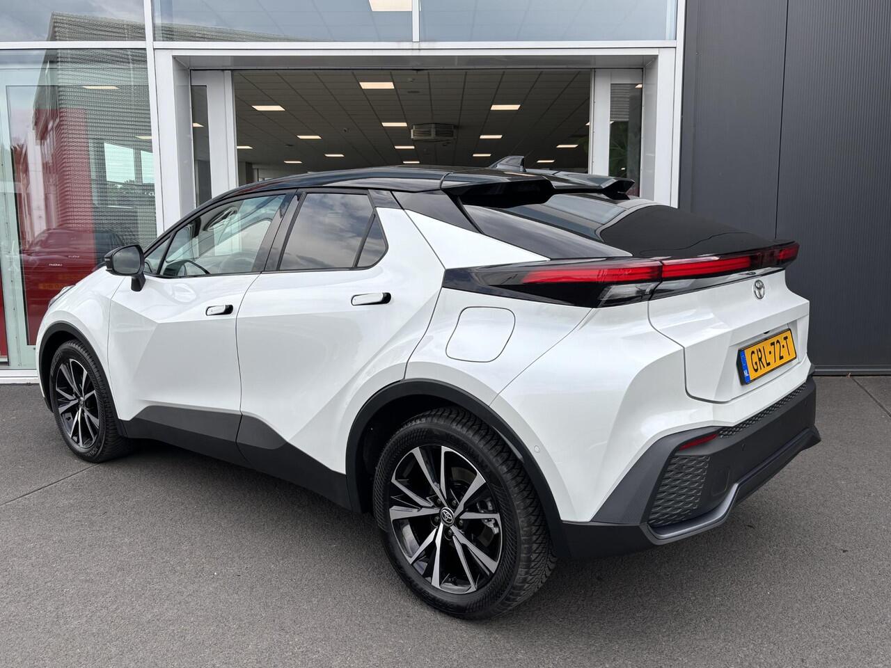 Toyota C-HR 1.8 Hybrid 140 First Edition | Dodehoekdetectie | 360 camera | Climate Control