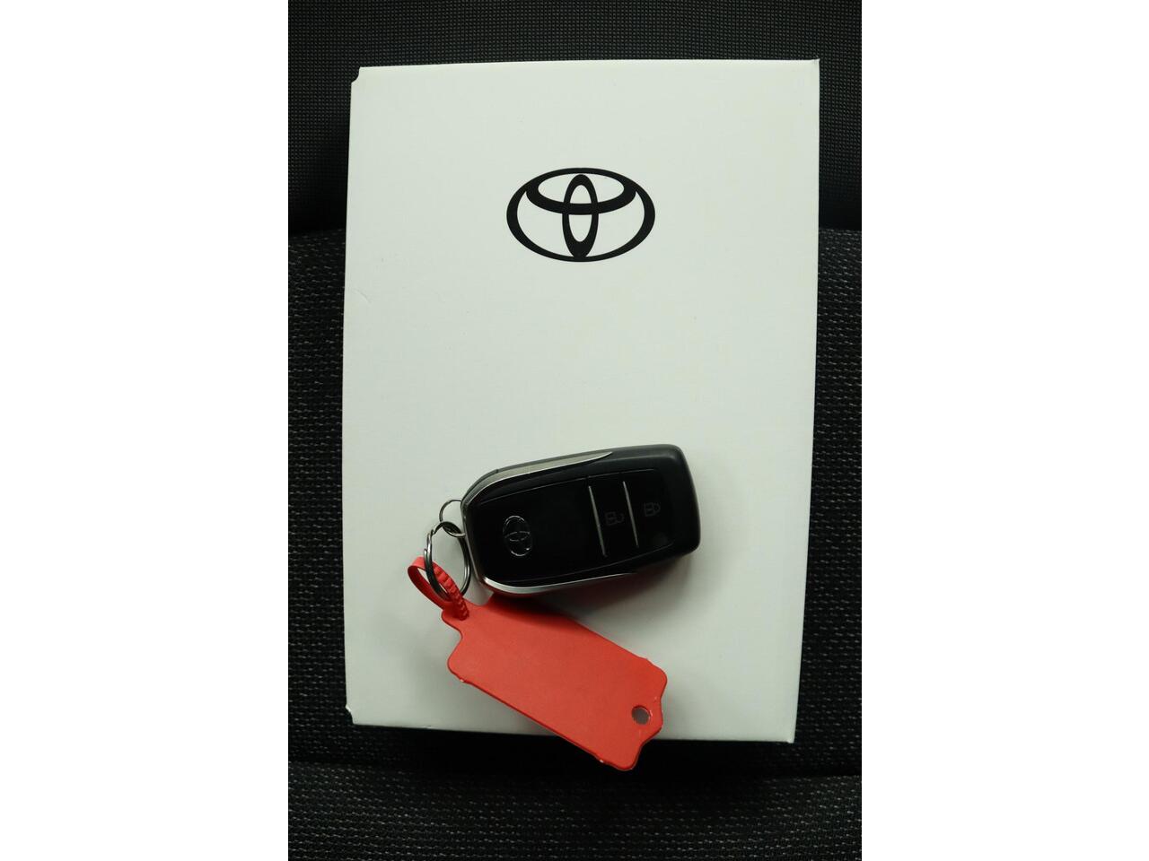 Toyota C-HR 1.8 Hybrid 140 Active | Adaptive Cruise Control | Apple Carplay | Android Auto | Achteruitrijcamera |