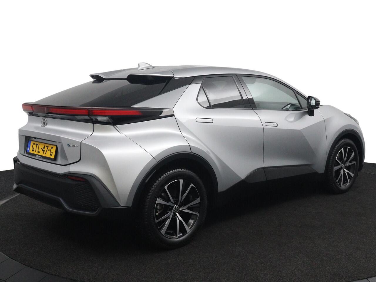 Toyota C-HR 1.8 Hybrid 140 Dynamic | Adaptive Cruise Control | Apple Carplay