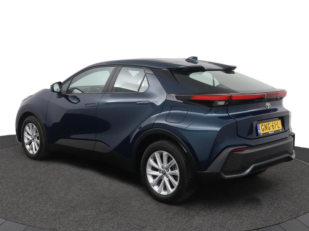 Toyota C-HR 1.8 Hybrid 140 | Cruise control | Parkeercamera | Apple carplay android auto |
