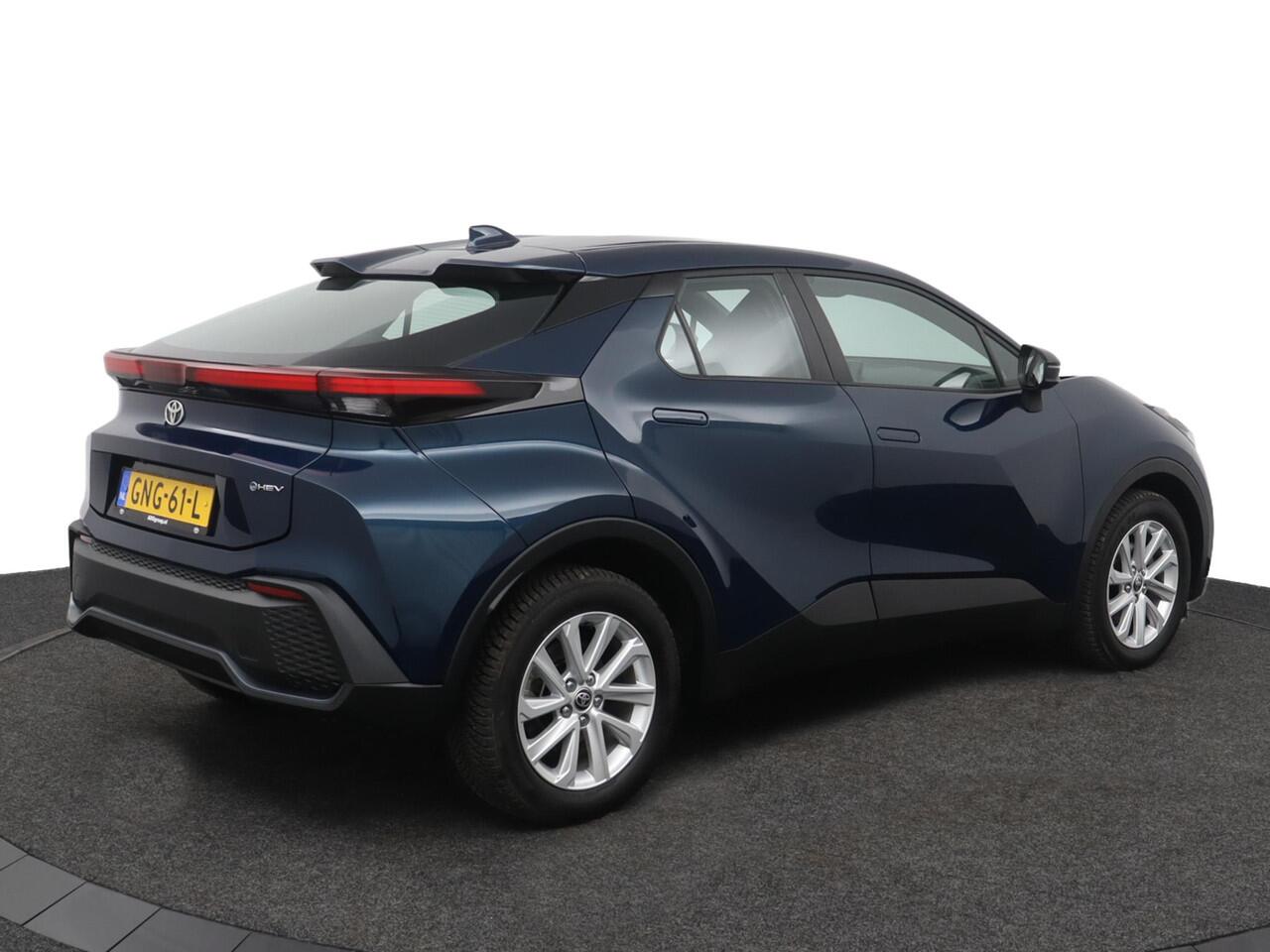 Toyota C-HR 1.8 Hybrid 140 | Cruise control | Parkeercamera | Apple carplay android auto |