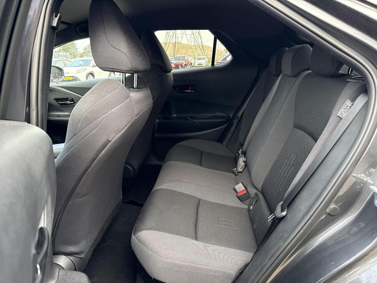 Toyota C-HR 1.8 Hybrid 140 First Edition **360 CAMERA/ DODEHOEK DETECTIE/ ADAPTIEF CRUISE CONTROL**