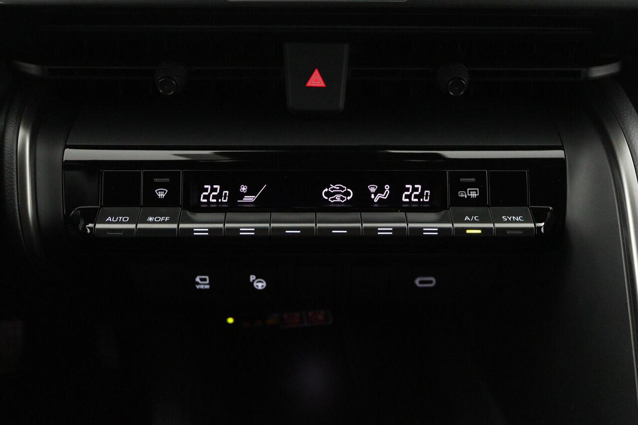 Toyota C-HR 1.8 Hybrid 140 First Edition | 360 graden camera | Navigatie | Electrische achterklep |