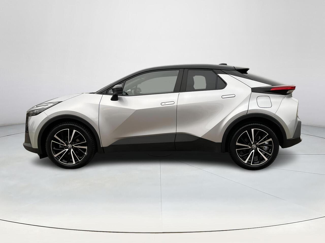 Toyota C-HR 2.0 Hybrid 200 Executive | Stoel- + stuurverwarming | Navigatie | Electrische achterklep | Dode hoek waarschuwing |