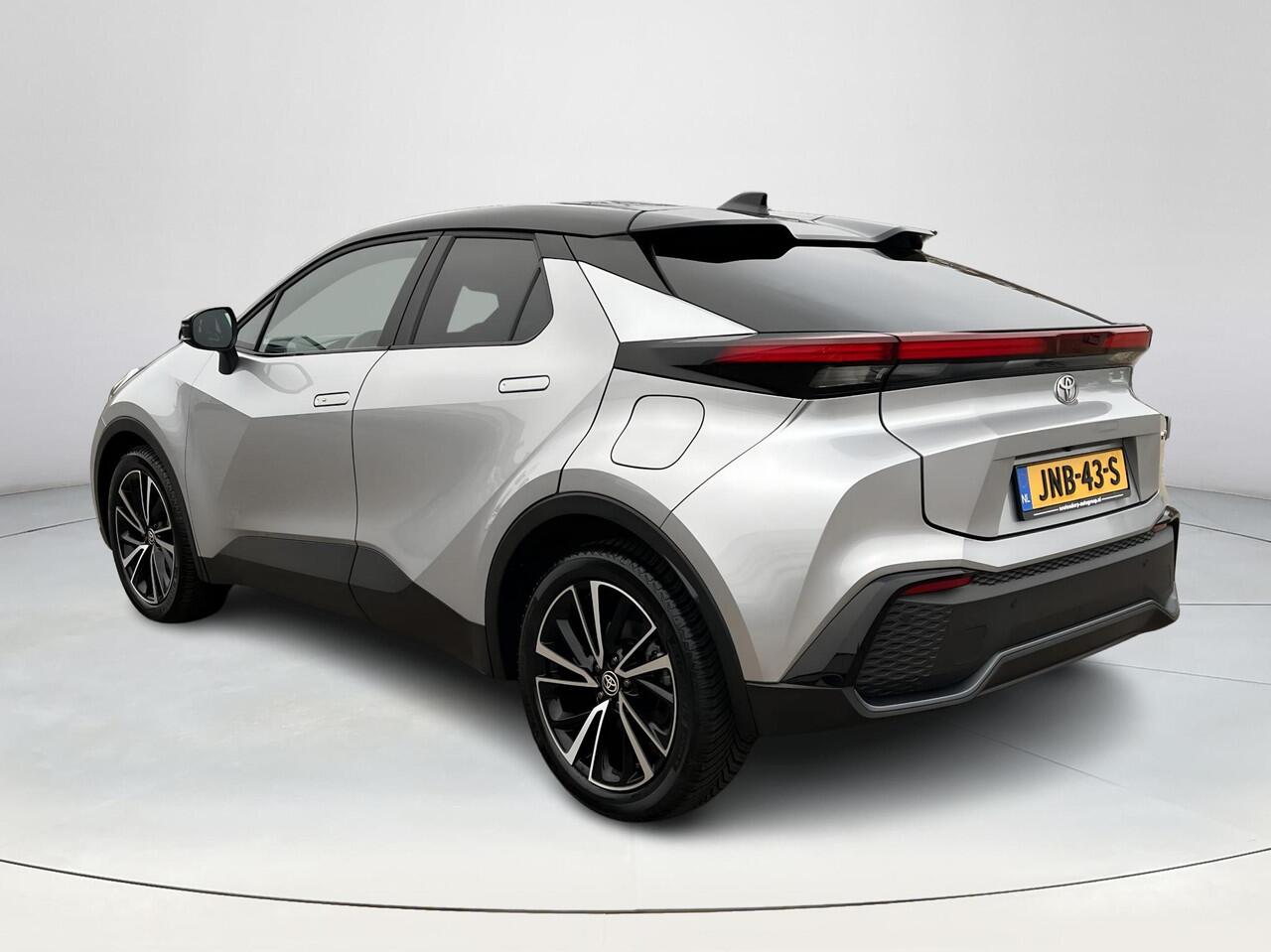 Toyota C-HR 2.0 Hybrid 200 Executive | Stoel- + stuurverwarming | Navigatie | Electrische achterklep | Dode hoek waarschuwing |