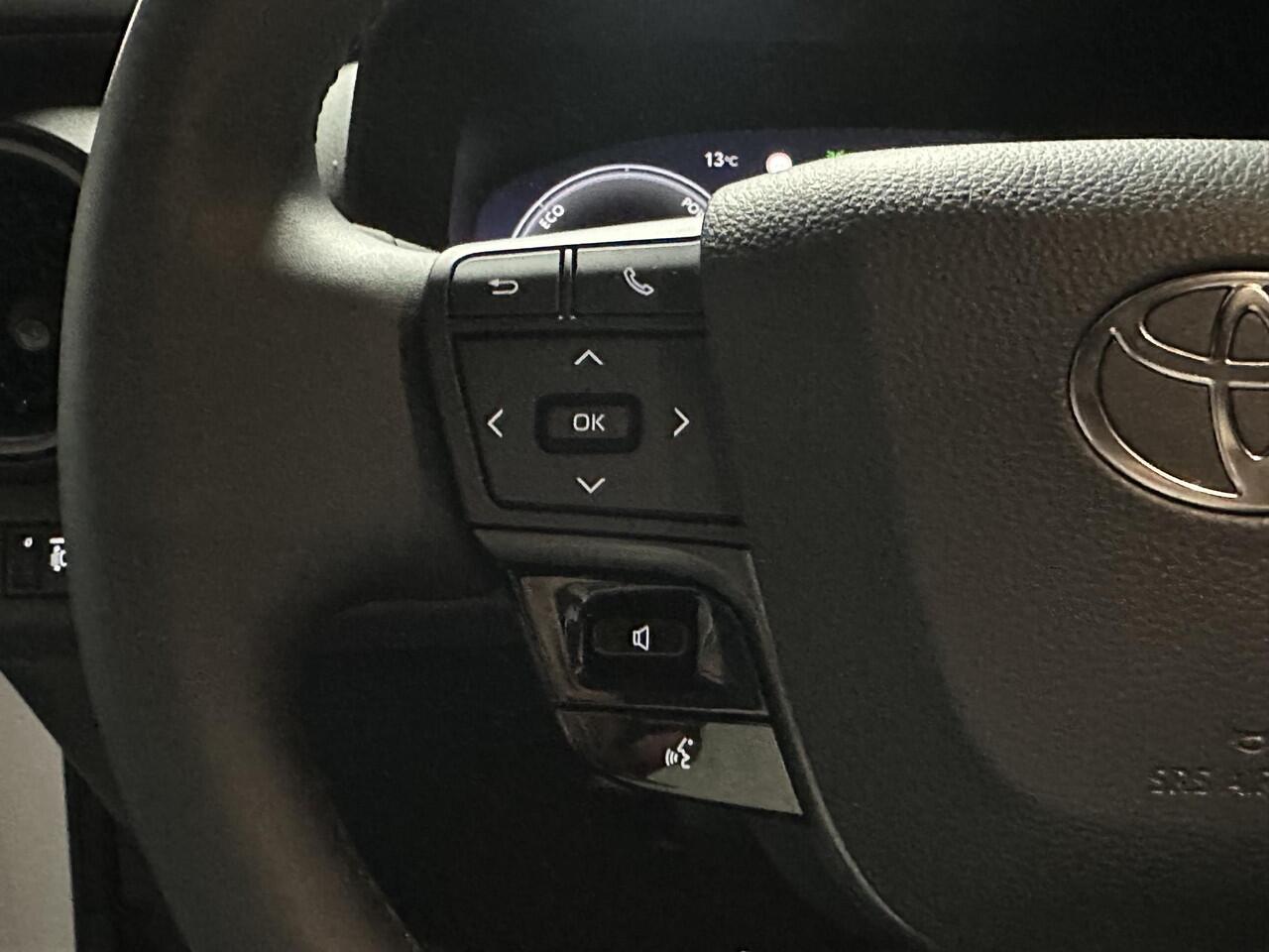 Toyota C-HR 2.0 Plug-in Hybrid 220 Dynamic