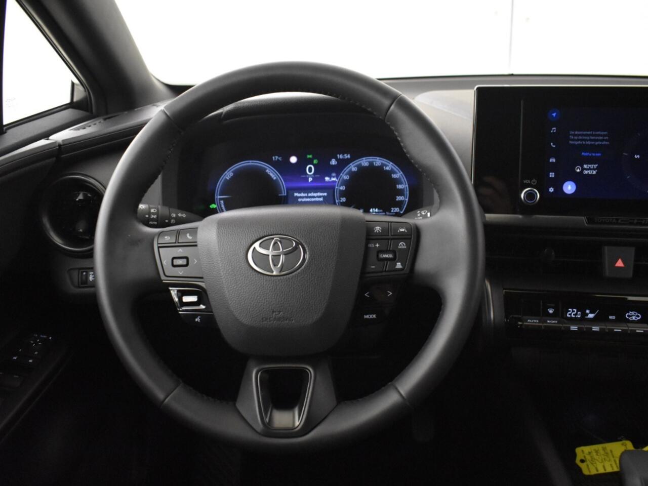 Toyota C-HR 1.8 Hybrid 140 Dynamic | PDC V+A | Allseasons | Blind Spot |