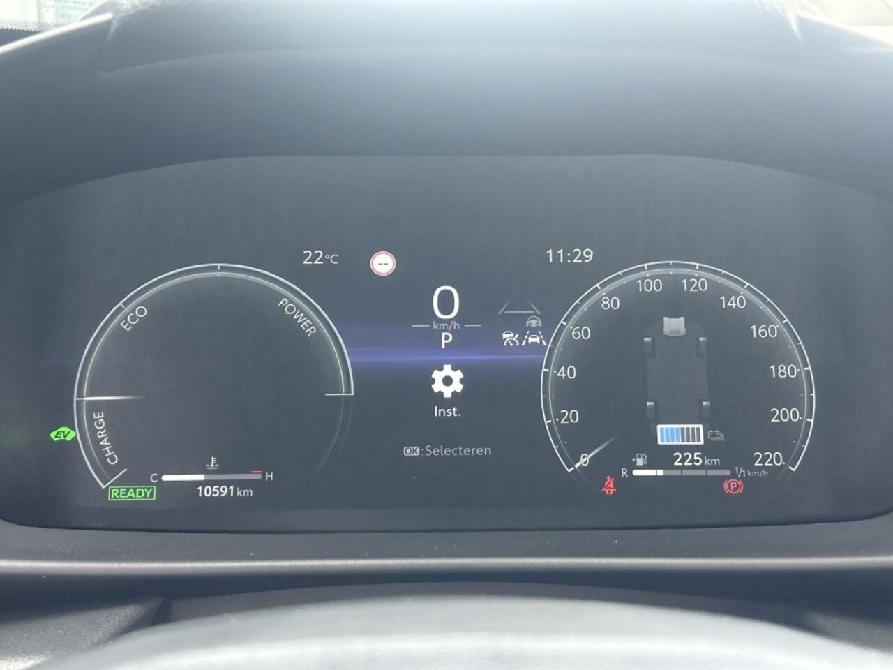 Toyota C-HR 1.8 Hybrid Dynamic Limited / Groot scherm / Parkeersensoren