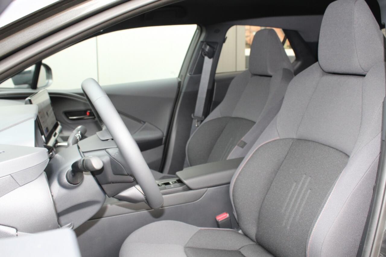 Toyota C-HR C-HR 140 Hybrid 1.8 Teamplayer Bi-Tone / PDC /BSM / Techpakket