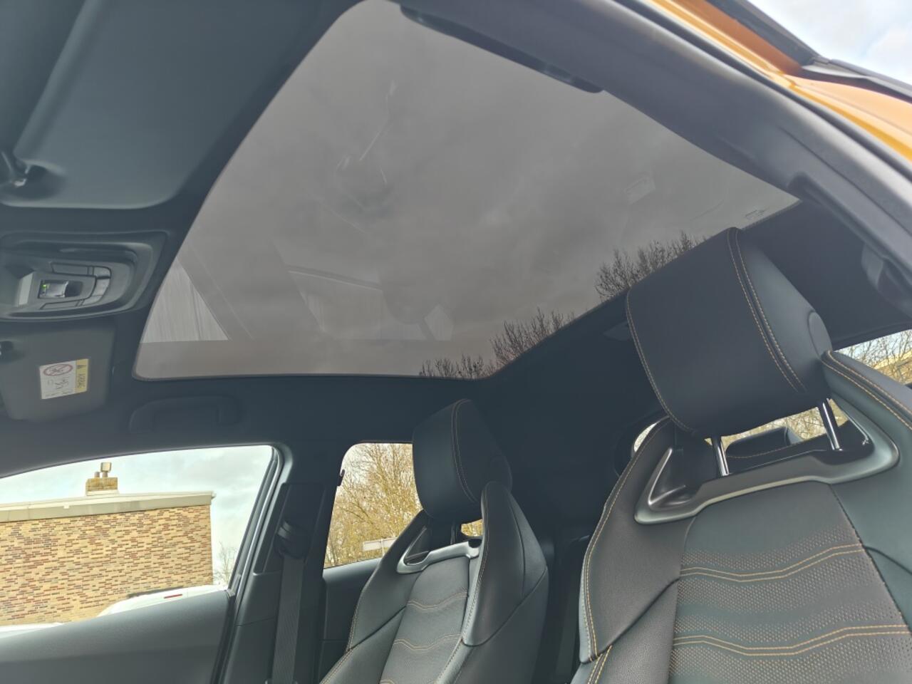 Toyota C-HR 2.0 PHEV 200 Prem Ed