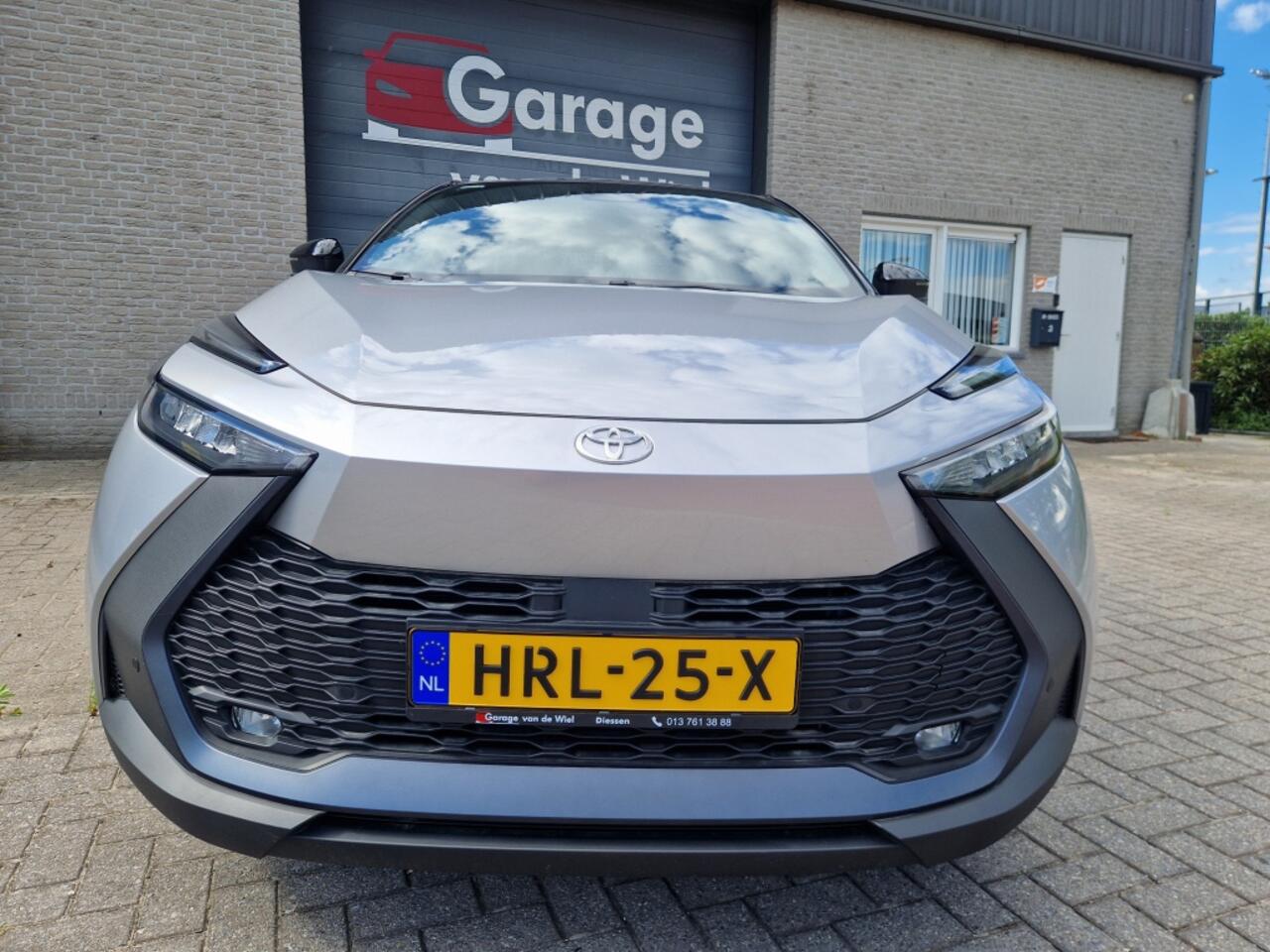 Toyota C-HR 1.8 Hyb 140 Bns Pl