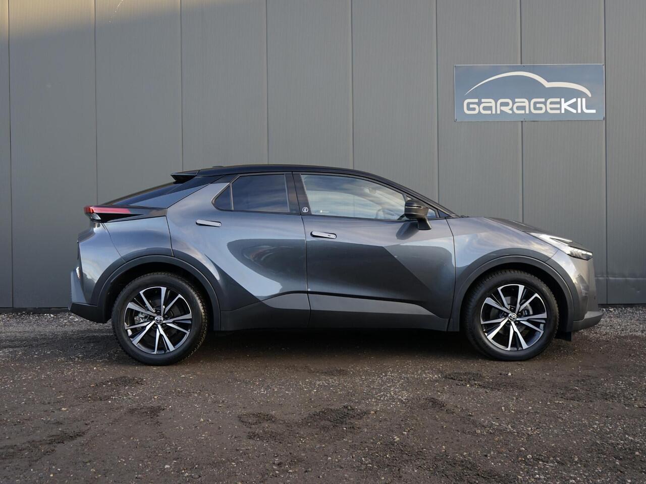 Toyota C-HR 1.8 Hybrid 140 Team D Dealeronderh. / 1ste eig. / Techniekpakket / Stoelverwarming / Stuurverwarming / LED verlichting / Smartphone Integratie