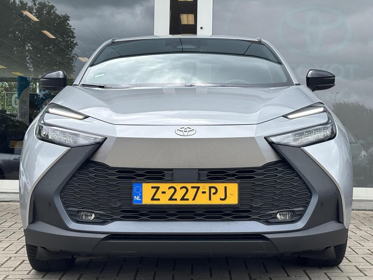 Toyota C-HR 1.8 Hybrid 140 Dynamic | Garantie tot 6-2034 | 1e eigenaar | BTW |
