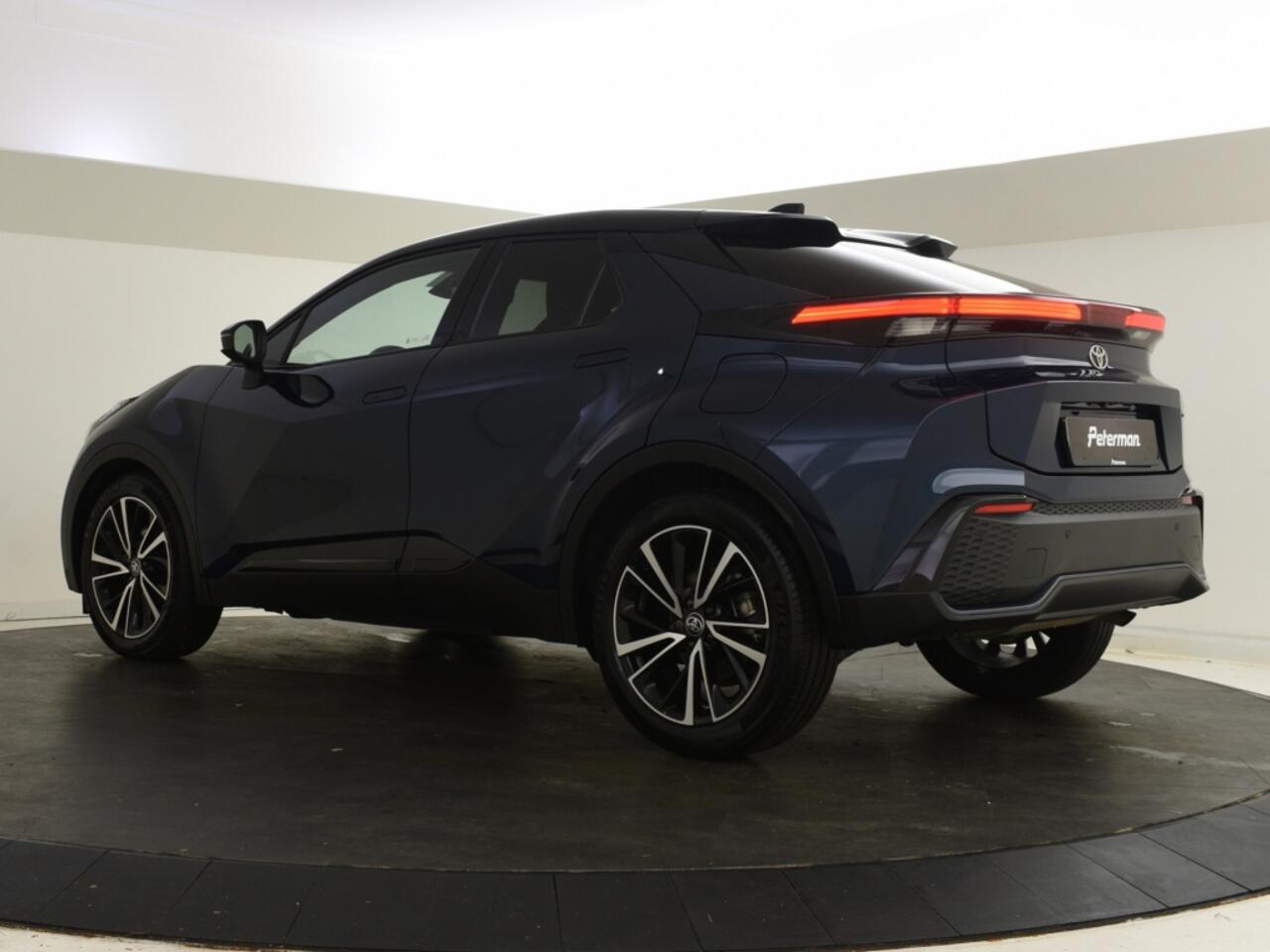 Toyota C-HR 1.8 Hybrid Executive | BSM | Stuur & Stoelverwarming | JBL