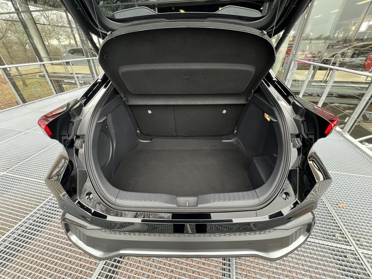 Toyota C-HR 2.0 Hybrid 200 GR SPORT PLUS AWD-i 198PK | JBL | Navigatie | Achteruitrijcamera | Head-up Display