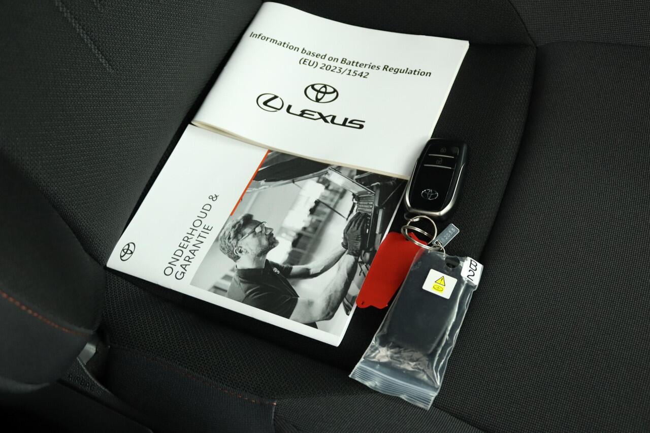 Toyota C-HR 1.8 Hybrid 140 Dynamic | Adaptive Cruise Control | Apple Carplay | Android Auto | Achteruitrijcamera | Parkeersensoren | Keyless entry |