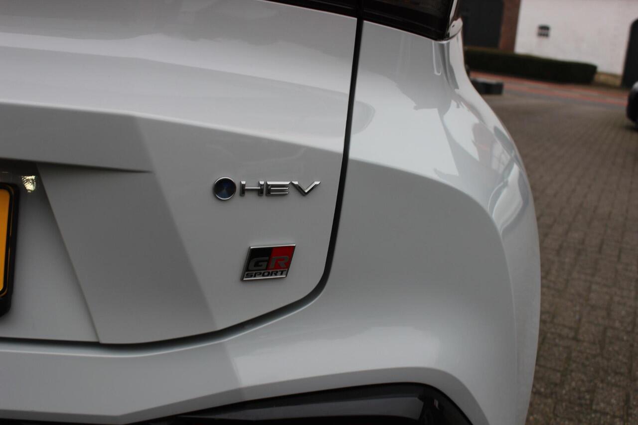 Toyota C-HR 2.0 Hybrid 200 GR SPORT Première Edition Panoramadak, Trekhaak!