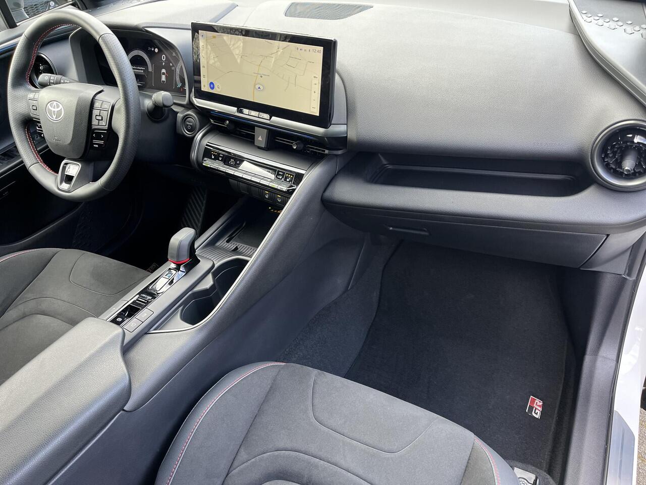 Toyota C-HR 2.0 Hybrid 200 GR SPORT PLUS | Stoel- + stuurverwarming | Sfeerverlichting | Electrische klep | Navigatie |