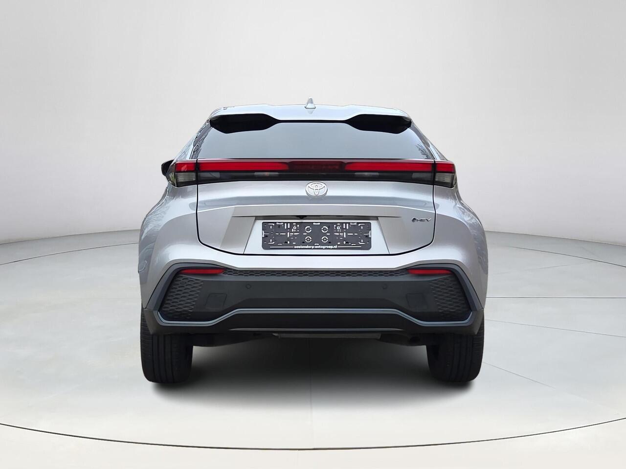 Toyota C-HR 1.8 Hybrid 140 First Edition | Apple CarPlay | Parkeersensoren | Blindspot | Rijklaarprijs incl. garantie |