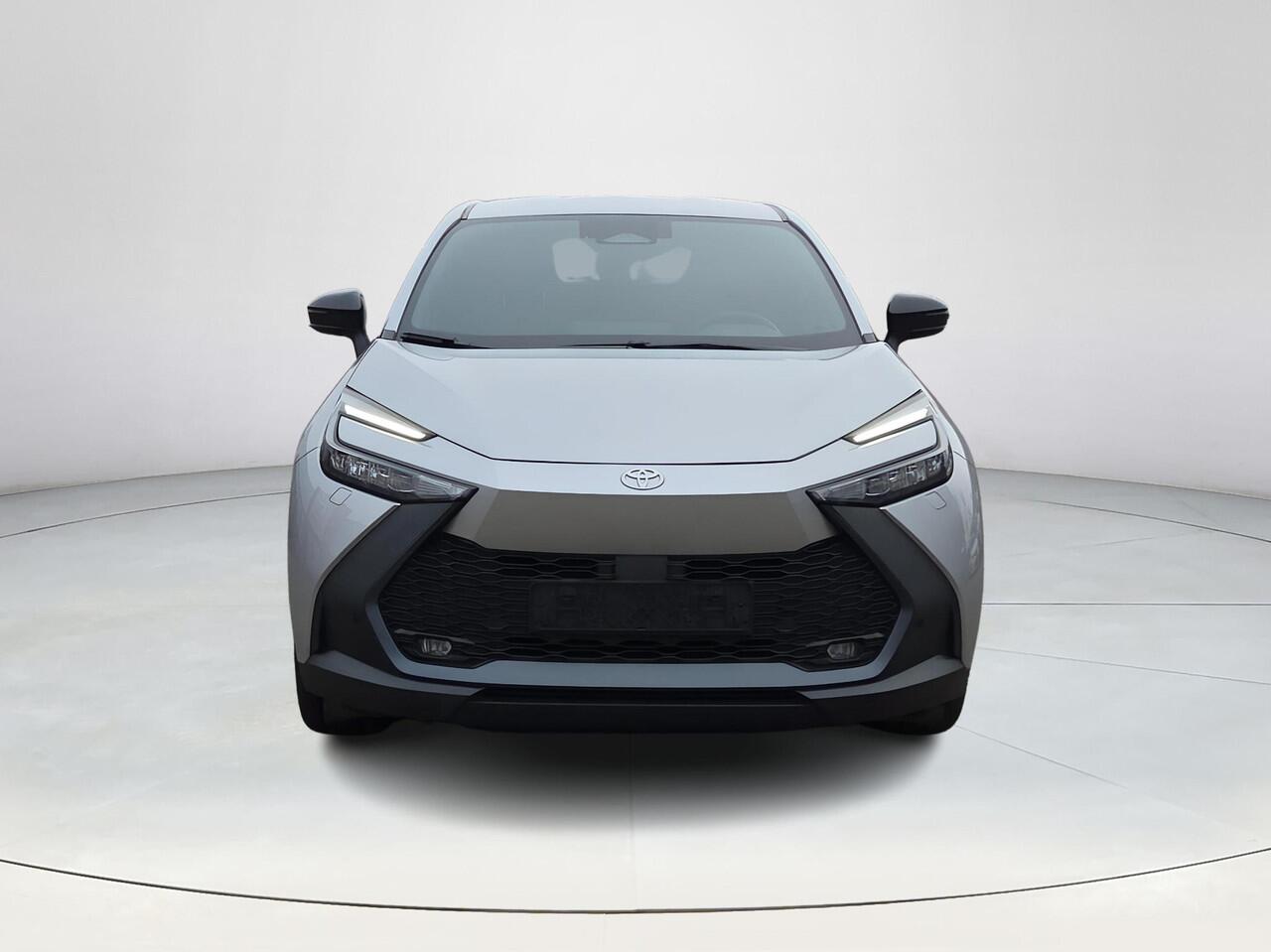 Toyota C-HR 1.8 Hybrid 140 First Edition | Apple CarPlay | Parkeersensoren | Blindspot | Rijklaarprijs incl. garantie |