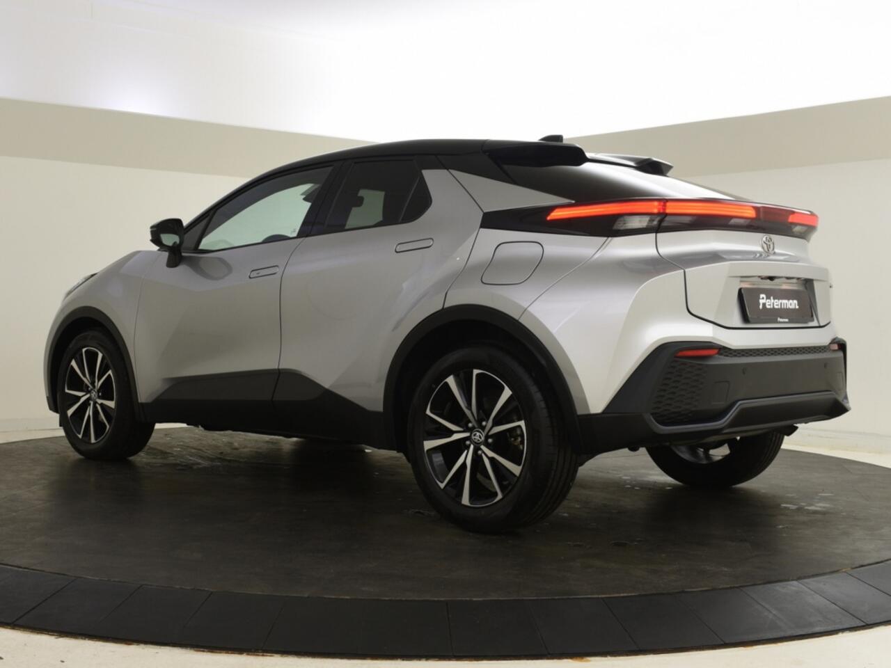 Toyota C-HR 1.8 Hybrid 140 Style Bi Tone | Elektrische A. Klep | Blindspot