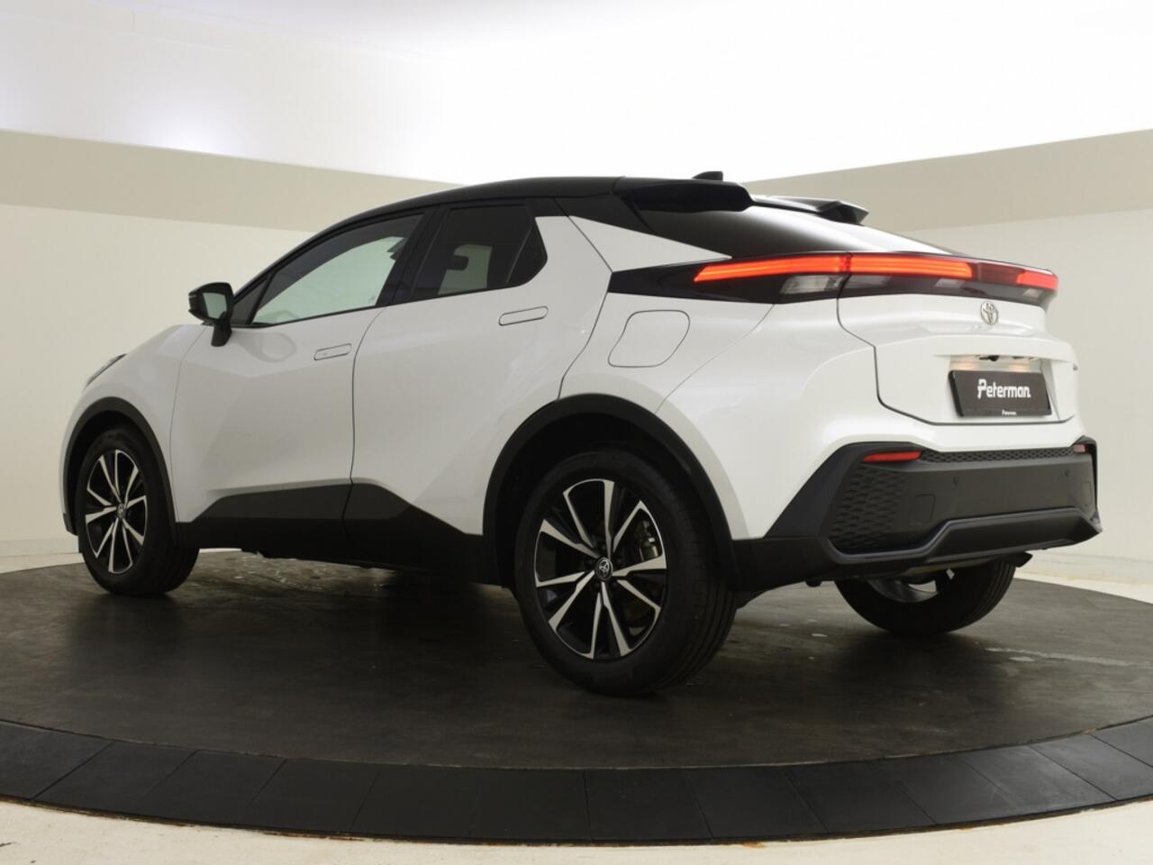 Toyota C-HR 1.8 Hybrid 140 Style Bi Tone | Elektrische A. Klep | Blindspot