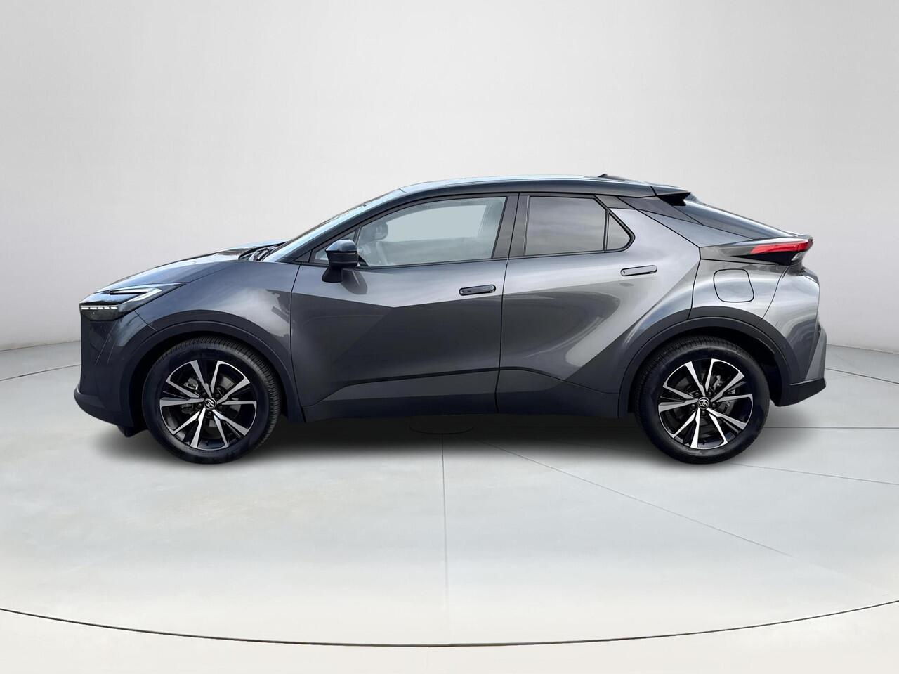 Toyota C-HR 1.8 Hybrid 140 First Edition | Navigatie | Apple CarPlay/Android auto | 360 graden camera