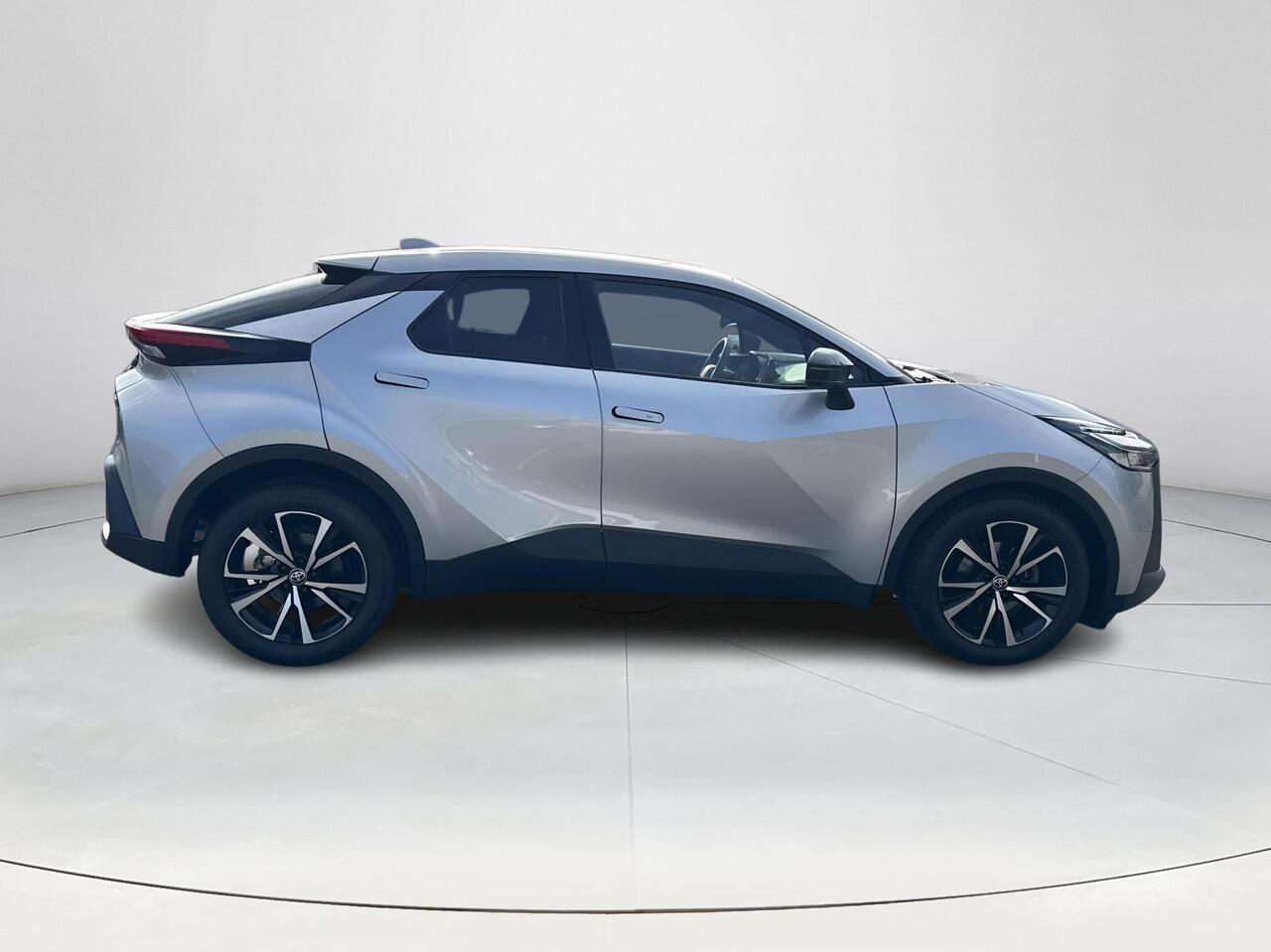 Toyota C-HR 1.8 Hybrid 140 Dynamic | Navigatie | Apple CarPlay/Android auto | Achteruitrijcamera | Stuur en stoelverwarming