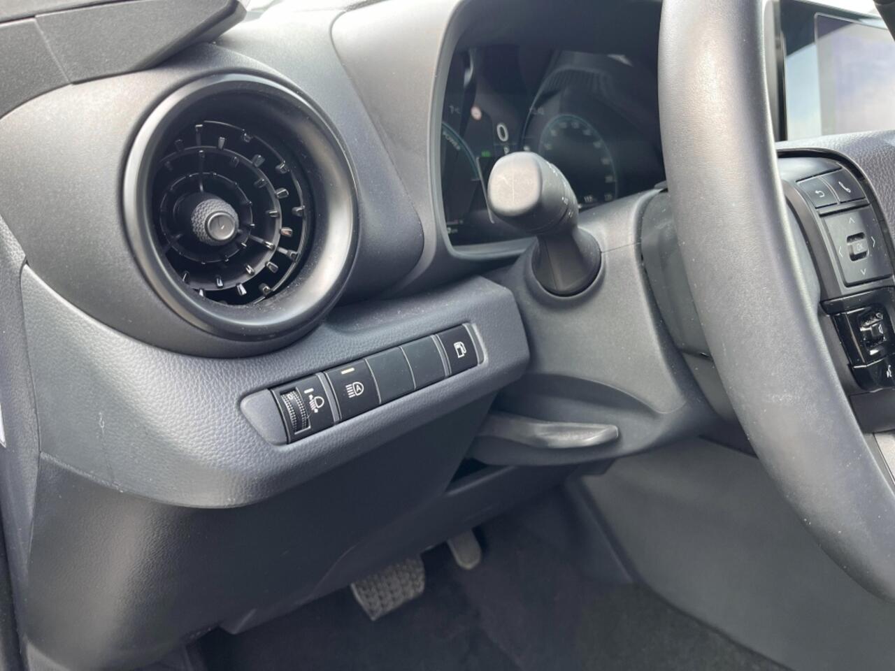 Toyota C-HR 1.8 Hybrid 140 Dynamic