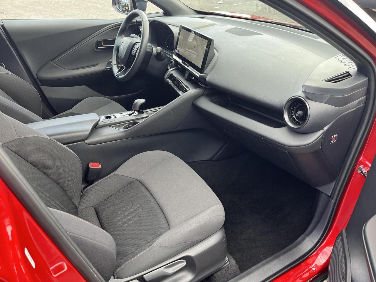 Toyota C-HR 1.8 Hybrid 140 First Edition | Navigatie | Apple CarPlay/Android auto | Achteruitrijcamera | Elektrisch achterklep