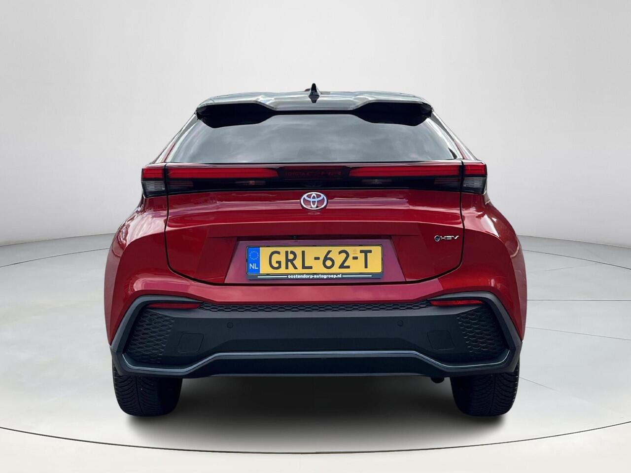 Toyota C-HR 1.8 Hybrid 140 First Edition | Navigatie | Apple CarPlay/Android auto | Achteruitrijcamera | Elektrisch achterklep
