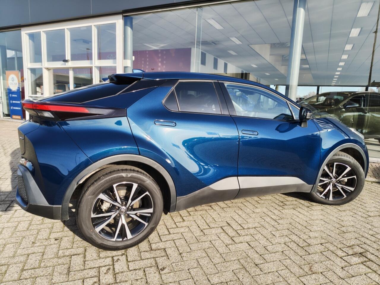 Toyota C-HR 1.8 Hybrid 140 Dynamic Plus | Sensoren v/a | Blind Spot | Stoel