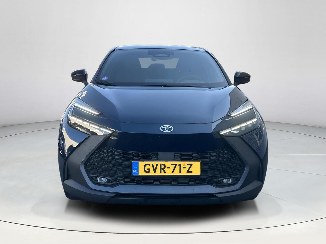 Toyota C-HR 2.0 Plug-in Hybrid 220 First Edition