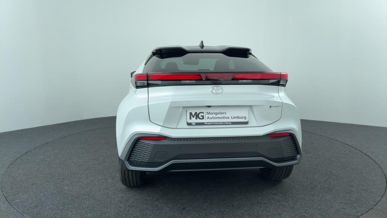Toyota C-HR 2.0 Plug-in Hybrid 220 First Edition | Rijklaar |