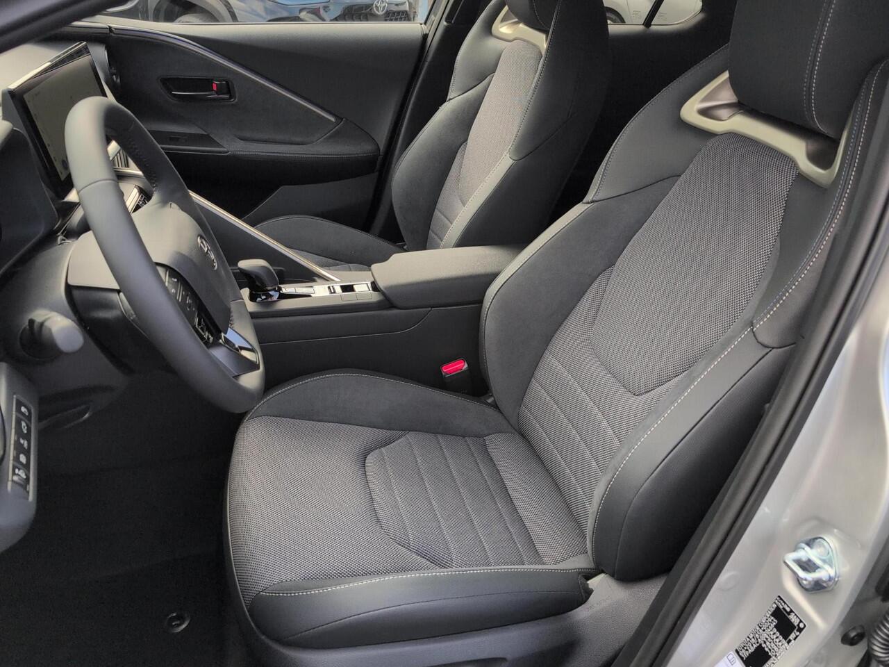 Toyota C-HR 2.0 Plug-in Hybrid 220 Executive | Android Auto | Apple Carplay | NIEUWE Auto