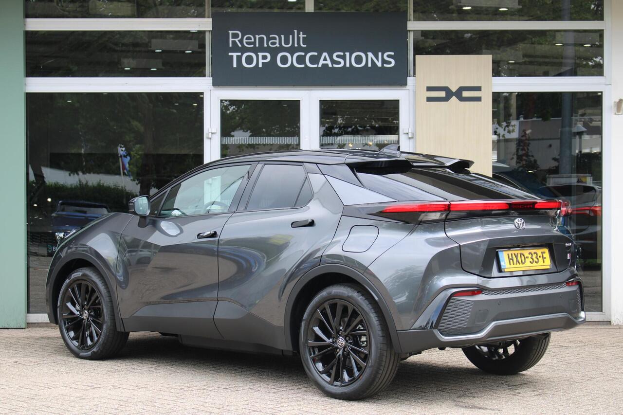 Toyota C-HR 2.0 Plug-in Hybrid 220 Executive Automaat | Voorruit verwarming | Stoelverwarming | Achterruitrij Camera | Dodehoek detectie