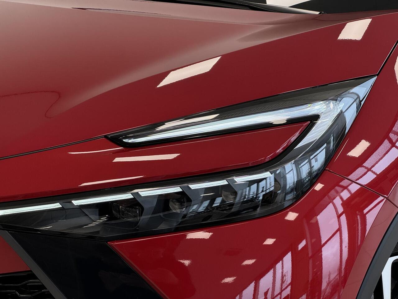 Toyota C-HR 1.8 Hybrid 140 Executive | JBL-audio | PDC rondom | Bi-tone |