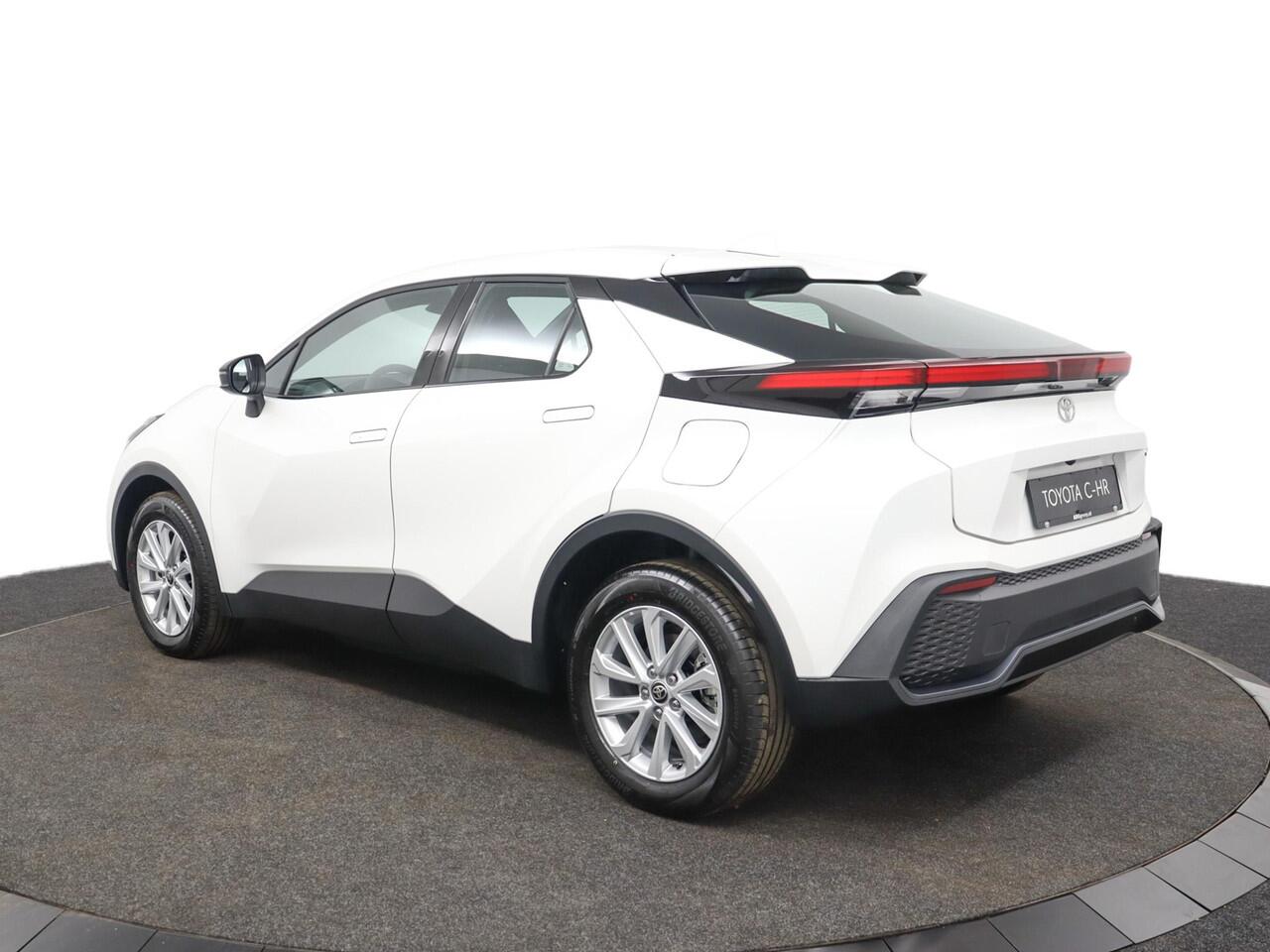 Toyota C-HR 2.0 Plug-in Hybrid 220 Active | Adaptive Cruise Control | Apple Carplay | Android Auto | Achteruitrijcamera | Stoelverwarming | Stuurverwarming |