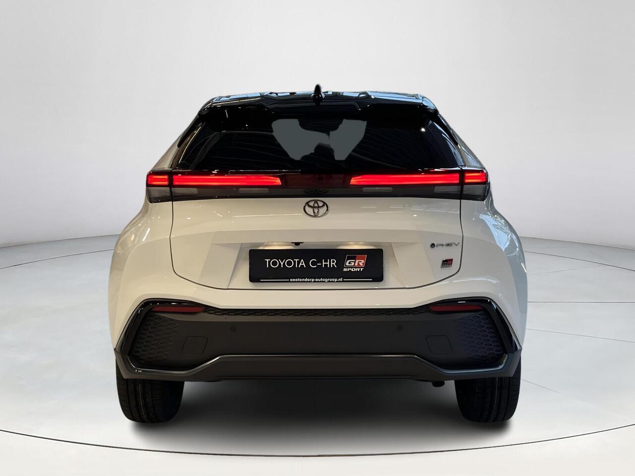 Toyota C-HR 2.0 Plug-in Hybrid 220 GR SPORT