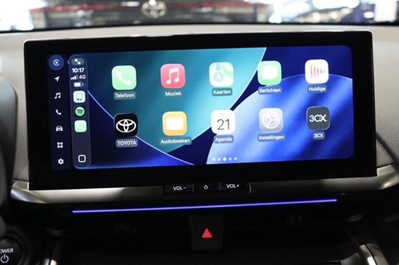 Toyota C-HR 2.0 Plug-in Hybrid 220 Executive, JBL audio, BSM, Apple Carplay, Android auto, Achterruitrijcamera, DAB Radio