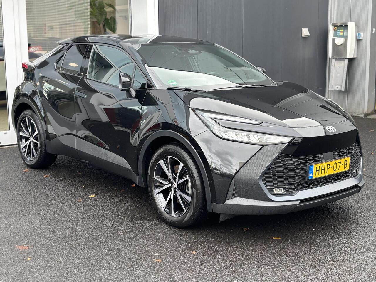 Toyota C-HR 2.0 Plug-in Hybrid 220 Dynamic