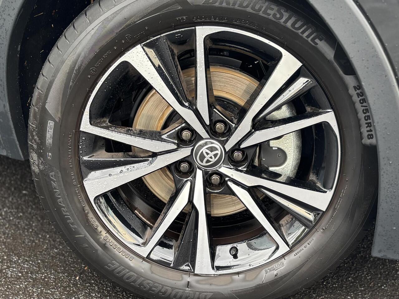 Toyota C-HR 2.0 Plug-in Hybrid 220 Dynamic