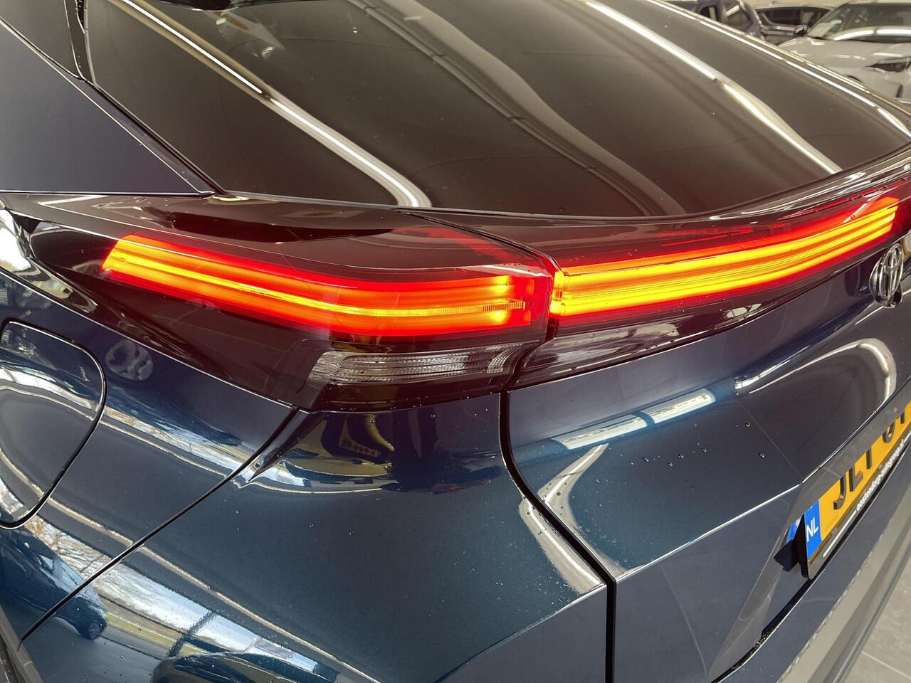 Toyota C-HR 1.8 Hybrid 140 Executive Plus Pack