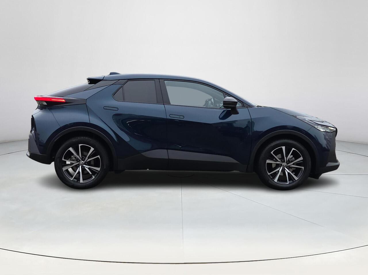 Toyota C-HR 1.8 Hybrid 140 Dynamic | Apple CarPlay | Navigatie | Parkeersensoren | Rijklaarprijs incl. garantie |