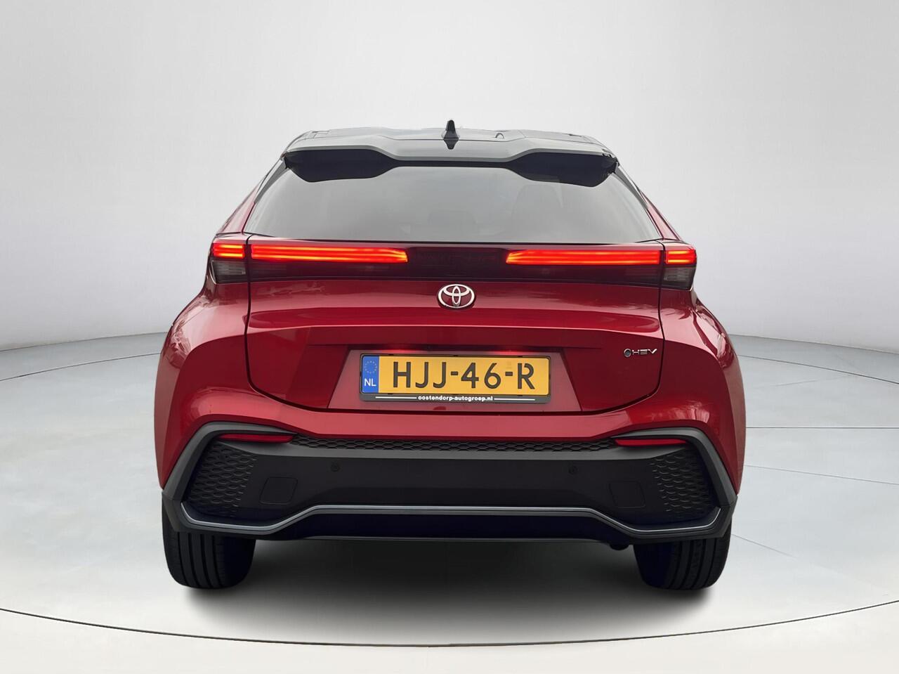 Toyota C-HR 1.8 Hybrid 140 Dynamic | Navigatie | Apple CarPlay/Android auto | Achteruitrijcamera